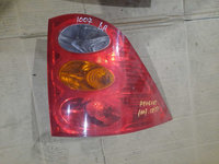 Tripla lampa stop dreapta Peugeot 1007 an 2006