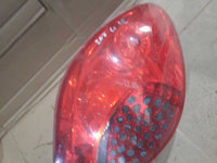 Tripla lampa stop dreapta Peugeot 207 CC an 2008