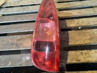 Tripla lampa stop dreapta Peugeot 807 an 2007