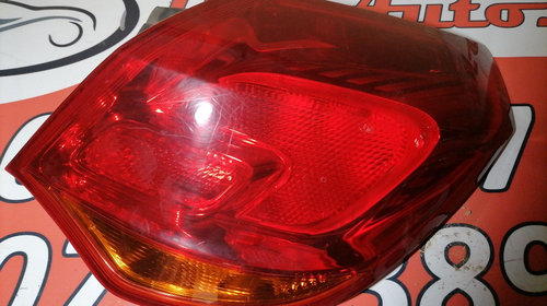 Tripla lampa stop stanga dreapta Opel Astra J hatchbeak 2009-2014