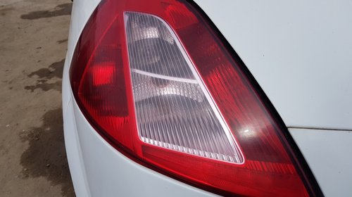 Tripla / Lampa / Stop Stanga Renault Megane 2