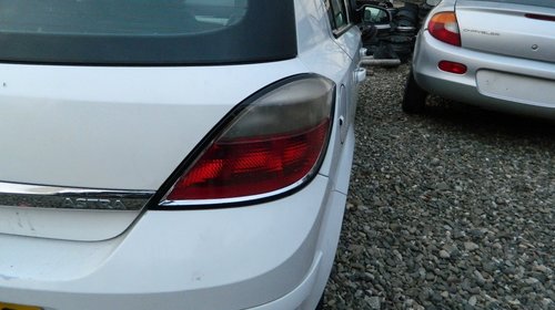 Tripla Opel Astra H, 1.7 an 2005