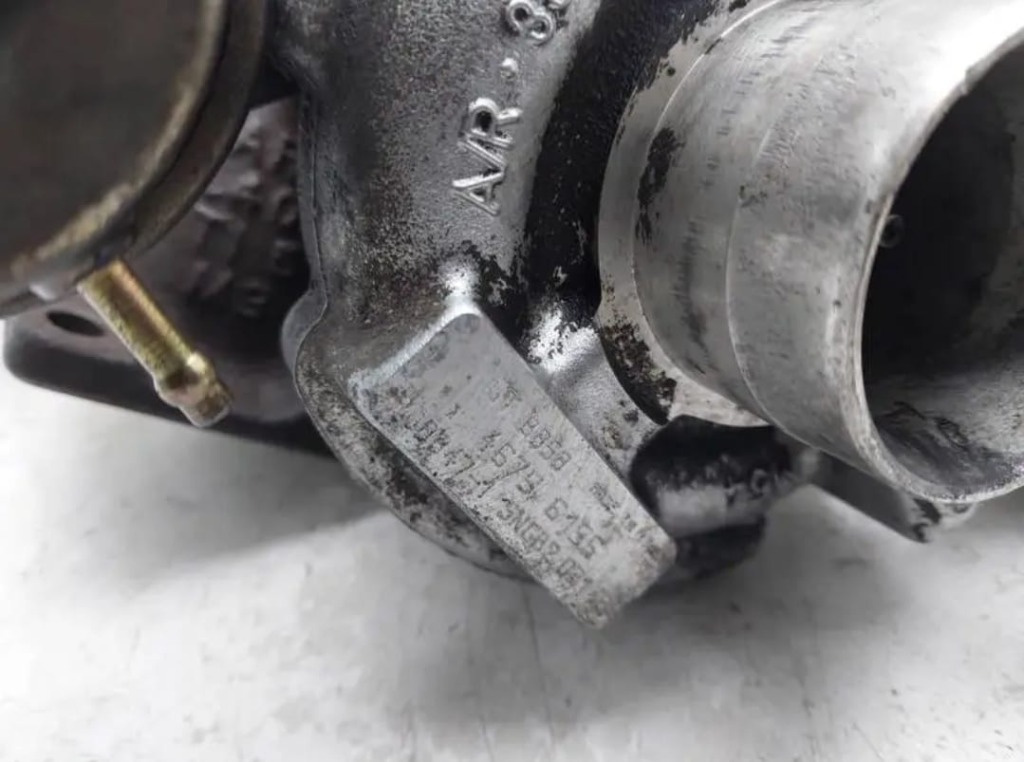 Turbina 182 B9.000 1.9 jtd an fab 10.200