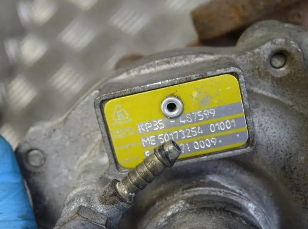 Turbina 8HX 1.4 hdi an fab 05.2005 oem c