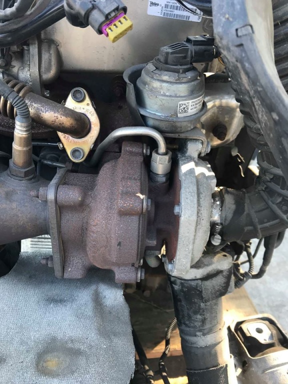Turbina Audi A4 B8 2.0 TDI CGLC 2012 03L145721B