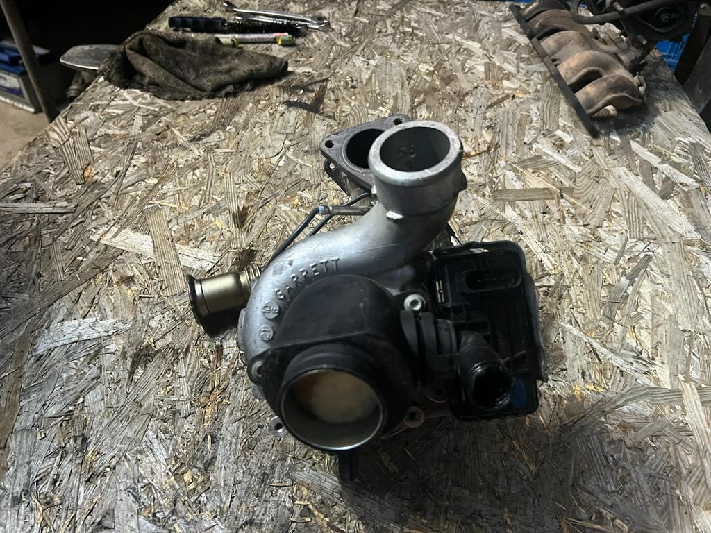 Turbina Audi A6 A7 3.0Tdi CLA CDU cod 05