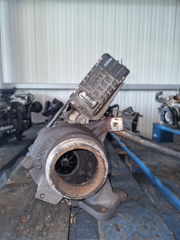 Turbina Mercedes C-Class 2.2 E4, cod motor 611.962