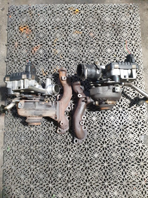 Turbina stanga 2.7 HDI Citroen C5 2 / C6 2 cod 4U3Q-6K682-BJ