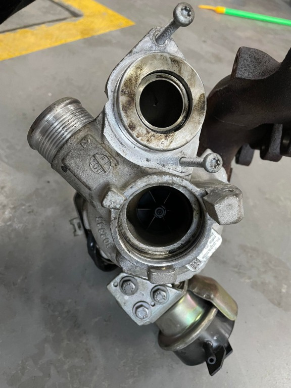 Turbina/Turbo Vw Passat B8 2.0 TDI CRL,D