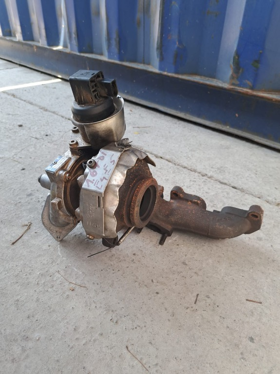 Turbina VW Jetta 1.6 TDI Tip motor CAY cod 03L253016 an 2007 - 2014
