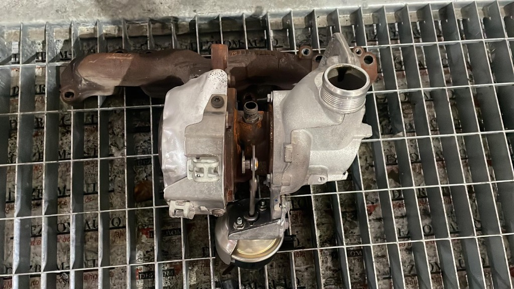 Turbina VW T-Roc (A11) 2.0 TDI 150cp cod