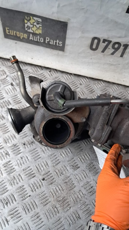 Turbine Volvo S60 2.4 bi-turbo an 2010 c