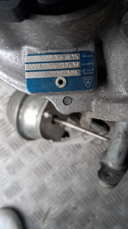 Turbine Volvo S60 2.4 bi-turbo an 2010 c