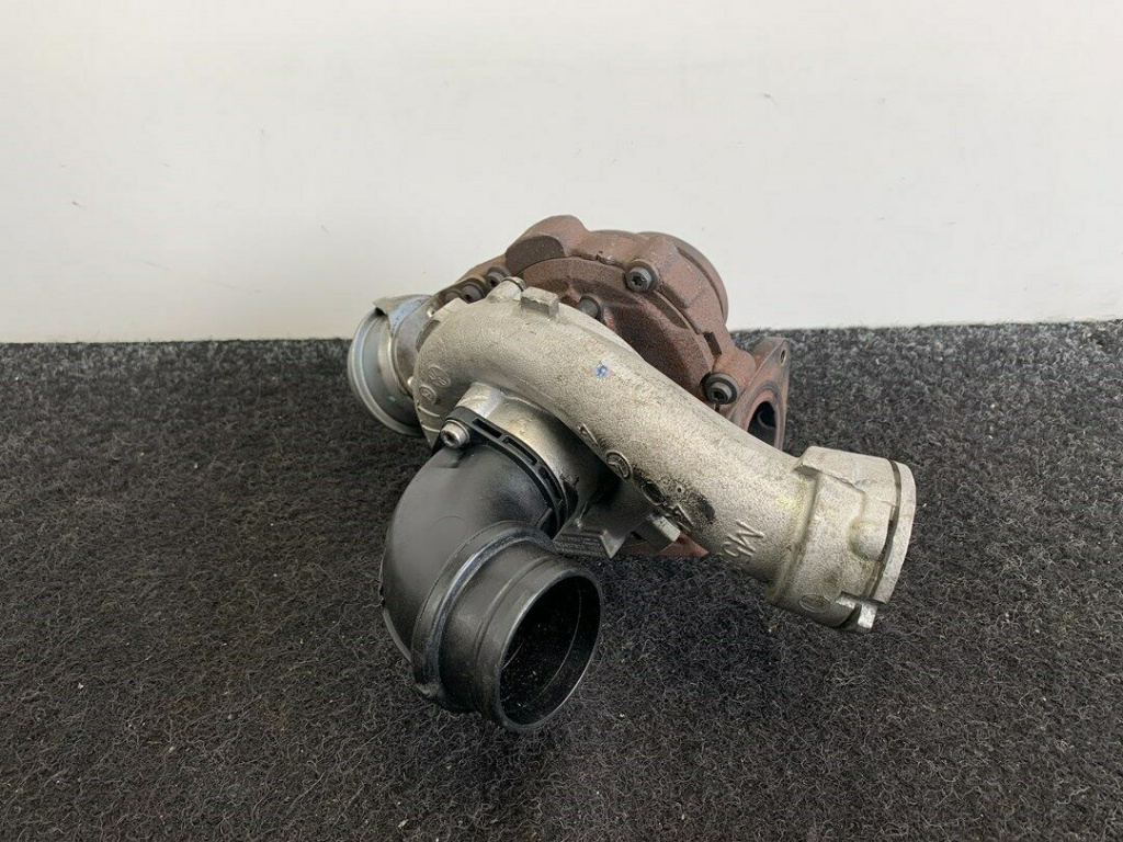 Turbine VW Multivan V 2003/04-2009/11 2.5 TDI 96KW