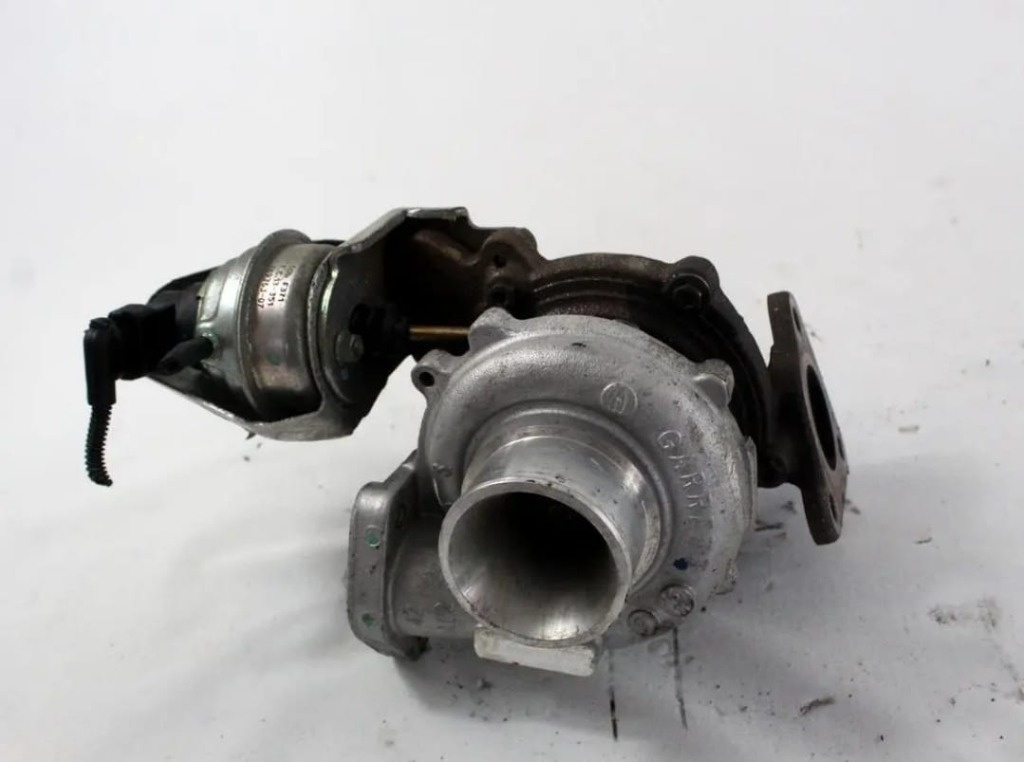 Turbo A17DTC A17DTE A17DTJ cod 789533-2 fab 2009-2015 avand 110 CAI pt Opel Astra J P10