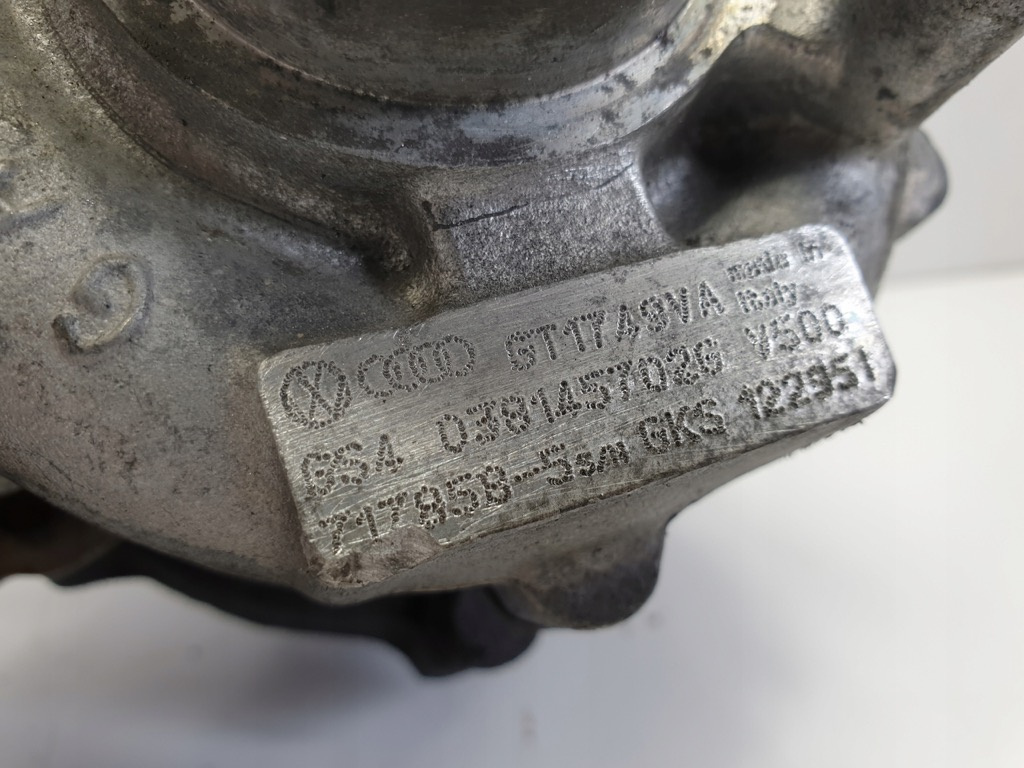 Turbo VW Passat Variant 3B6 1.9 tdi 130 