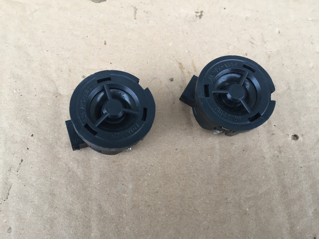 Tweeter Opel Corsa D 55701249 GM55701249 sh de vanzare cu garantie