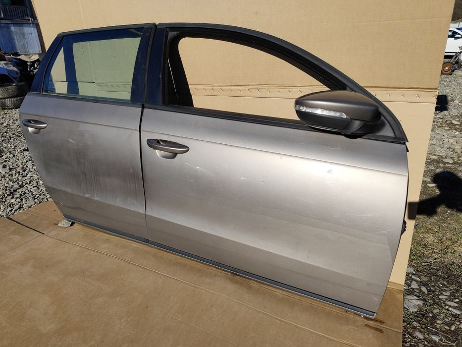 Ușa dreapta fata vw passat b7. Ușa dreapta spate passat b7 break