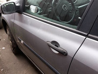 Ușa stânga față Renault Clio 3