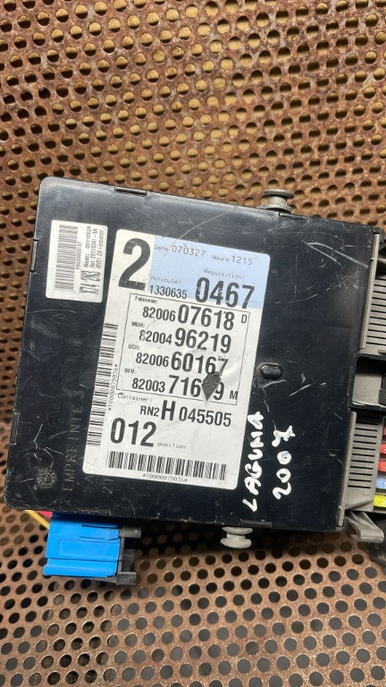 907668_7