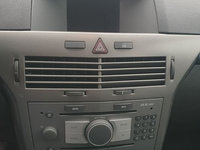 Unitate audio radio CD70NAVI ecran display Astra H dezmembrez VLD1563