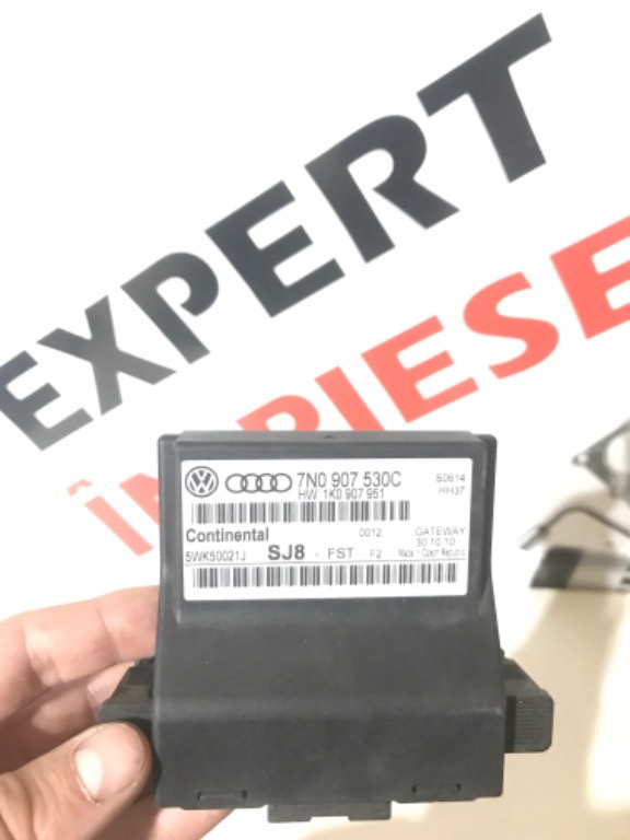 Unitate Modul Calculator CAN Gateway VW Jetta 2006 - 2014 Cod 7N0907530C 1K0907951
