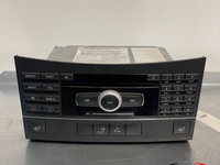 Unitate Radio CD Player A2129062901 A 212 906 29 01 Mercedes-Benz E-Class W212 [2009 - 2013] Sedan E 220 CDI 5G-Tronic (163 hp)