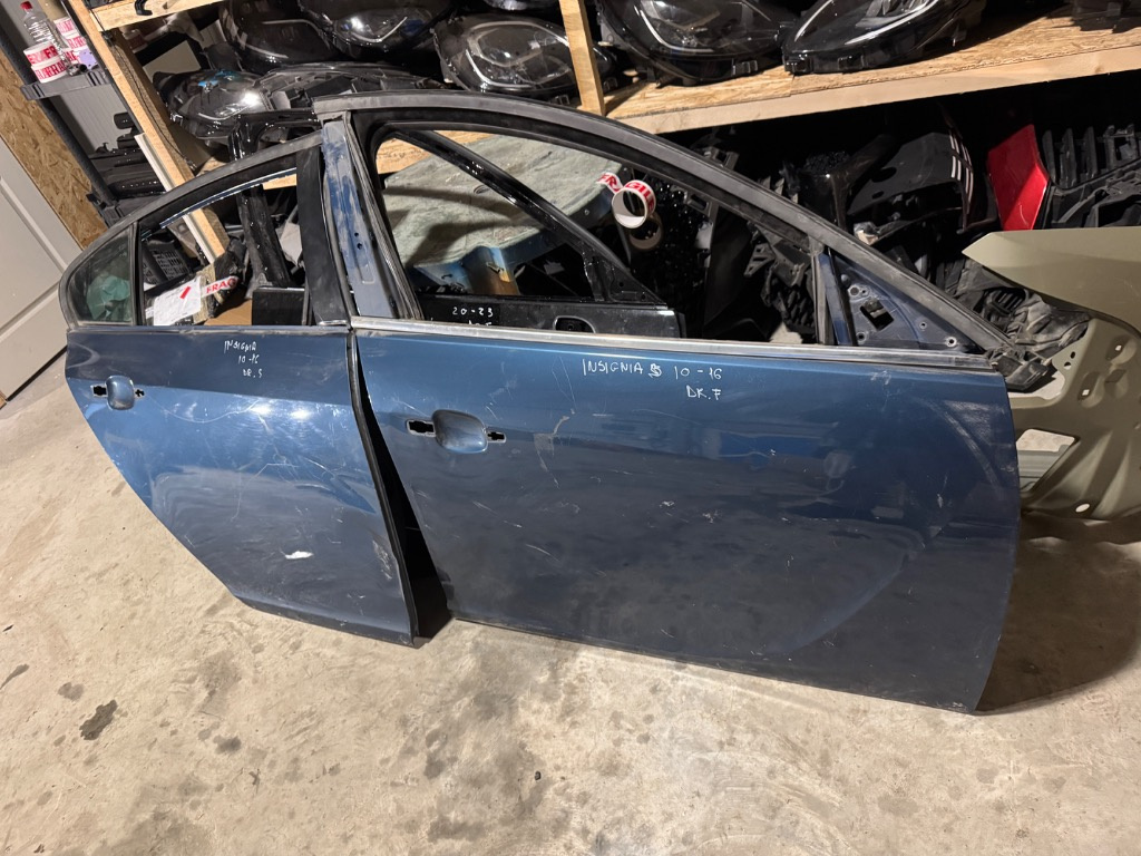 Usa dreapta fata / dreapta spate Opel Insignia 2010/2011/2012/2013/2014/2015/2016