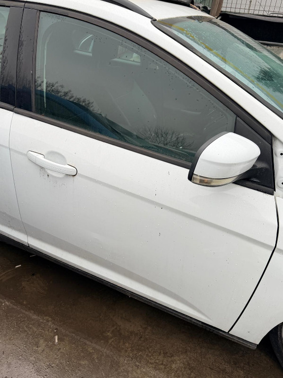 USA DREAPTA FATA FORD FOCUS 3