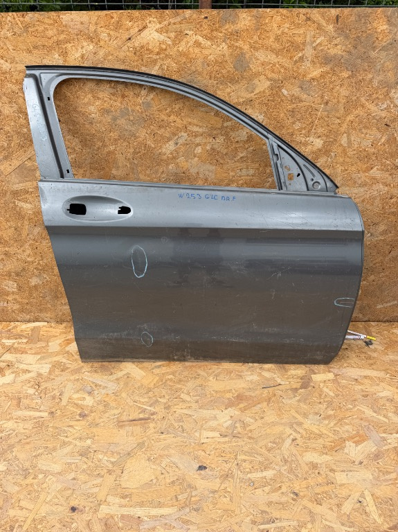Usa dreapta fata Mercedes GLC W252 C253 2015/2016/2017/2018/2019/2020/2021/2022