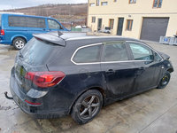 Usa dreapta fata opel Astra J Sports Tourer 2012