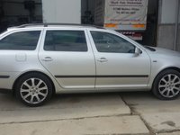 Usa dreapta fata skoda octavia 2 culoare gri