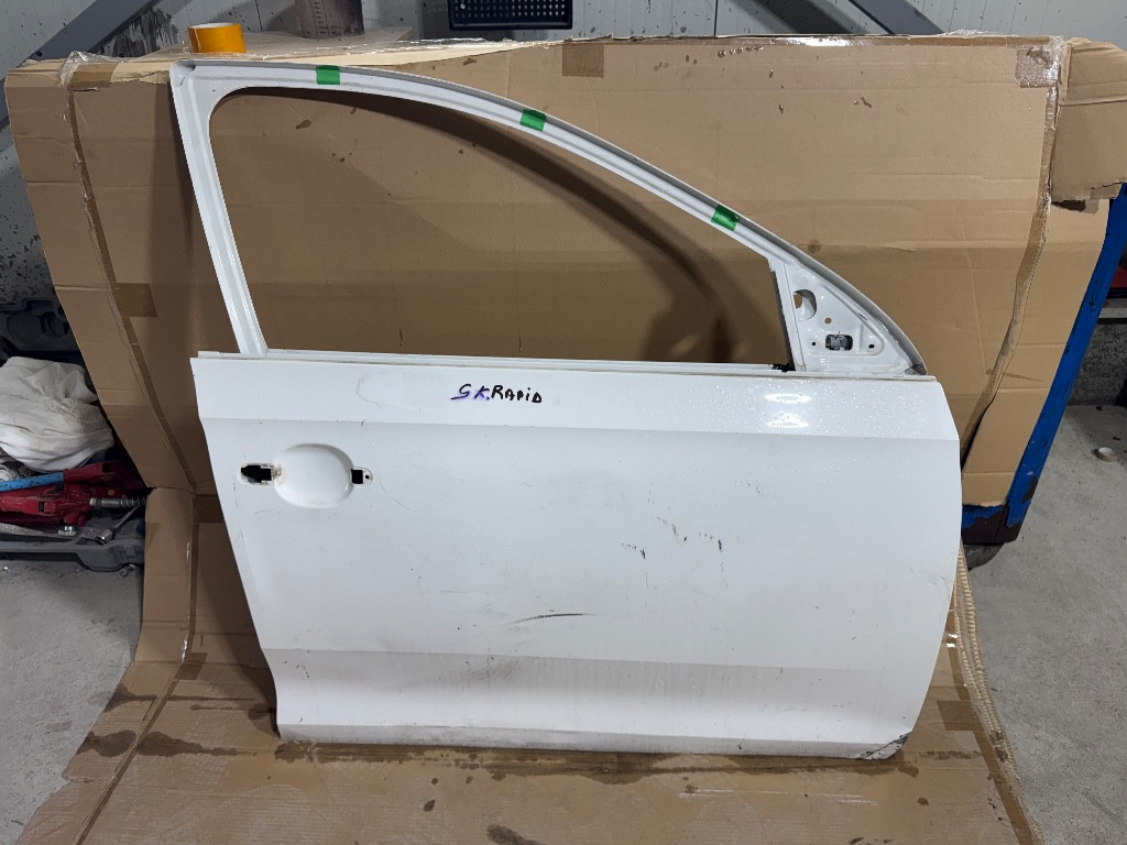 Usa dreapta fata Skoda RAPID ALBA 2012/2013/2014/2015/2016/2017/2018