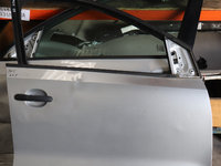 Usa dreapta fata VW Polo 6R din 2014 cu mici defecte goala fara accesorii