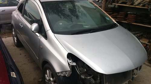 Usa dreapta Opel Corsa D 2 USI