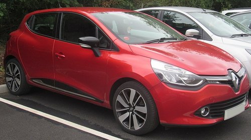 Usa dreapta renault clio 4,2016,1.5 dci......