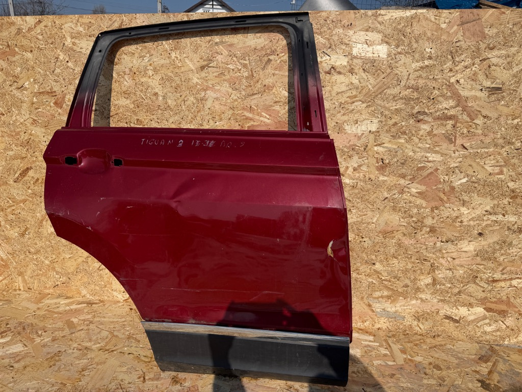 Usa dreapta spate + bandou Volkswagen Tiguan 2 2016/2017/2018/2019/2020/2021/2022