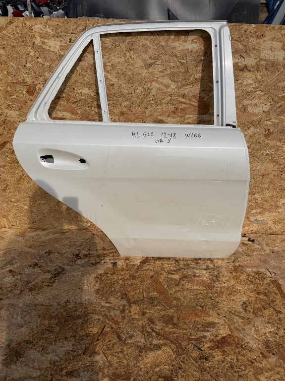 Usa dreapta spate Mercedes ML W166 GLE W166 2012/2013/2014/2015/2016/2017/2018