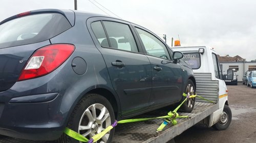 Usa dreapta spate Opel Corsa D