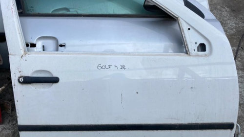 Usa fata VW Golf 4