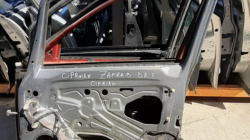 Usa / Portiera Dreapta,fata,Negru Opel ZAFIRA B 2005 - Prezent