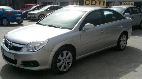 Usa / Portiera spate stanga SEDAN Opel Vectra C [facelift] [2005 - 2009] Sedan 1.9 CDTi MT (150 hp)