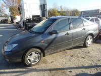 Usa Spate Ford Focus Berlina din 2004