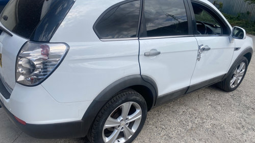 Usa stânga / dreapta fata Chevrolet Captiva 2012 albă