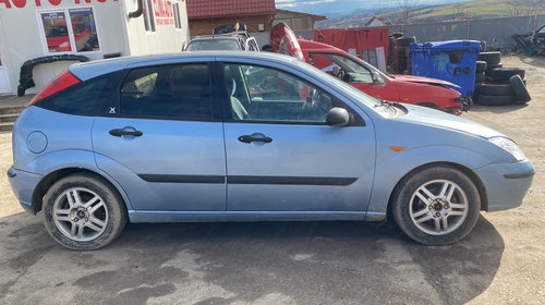 Usa stanga fata Ford Focus 2003 Hatchback 1,8 tdci