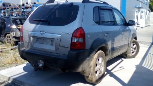 Usa stanga fata Hyundai Tucson 2004 Offroad 2.0 CRDI