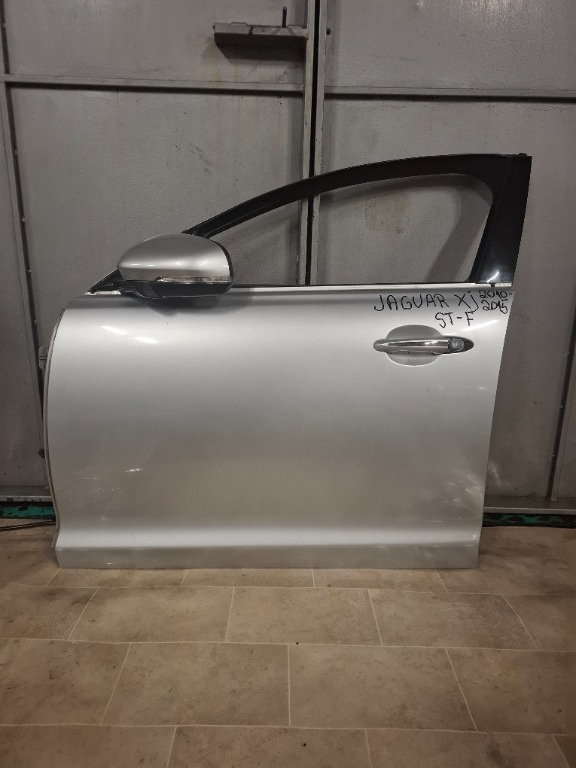 Usa stanga fata Jaguar XJ 2010-2015 - Cod AW93-21410 - imagine 1