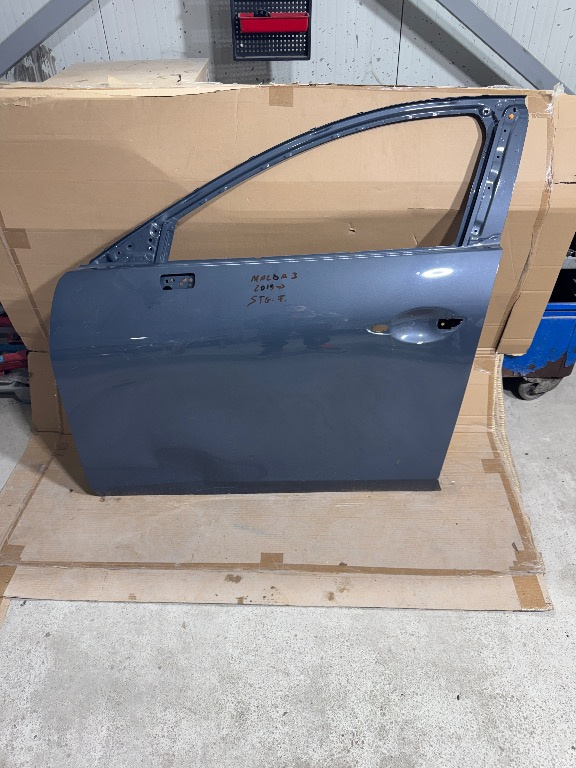 Usa stanga fata Mazda 3 Hatchback 2019/2020/2021/2022/2023