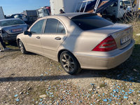 Usa stanga fata Mercedes c Class w203 fără rugina Facelift aurie