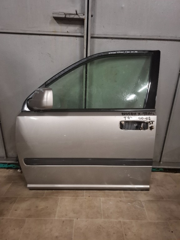 Usa stanga fata Nissan X-Trail T30 2000-2007 - imagine 1